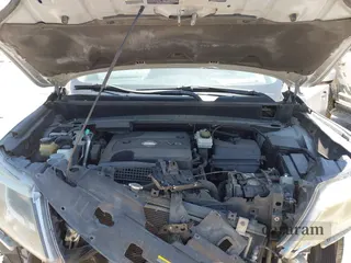 2013 Nissan Pathfinder SV