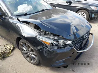 2018 Mazda 3 Touring