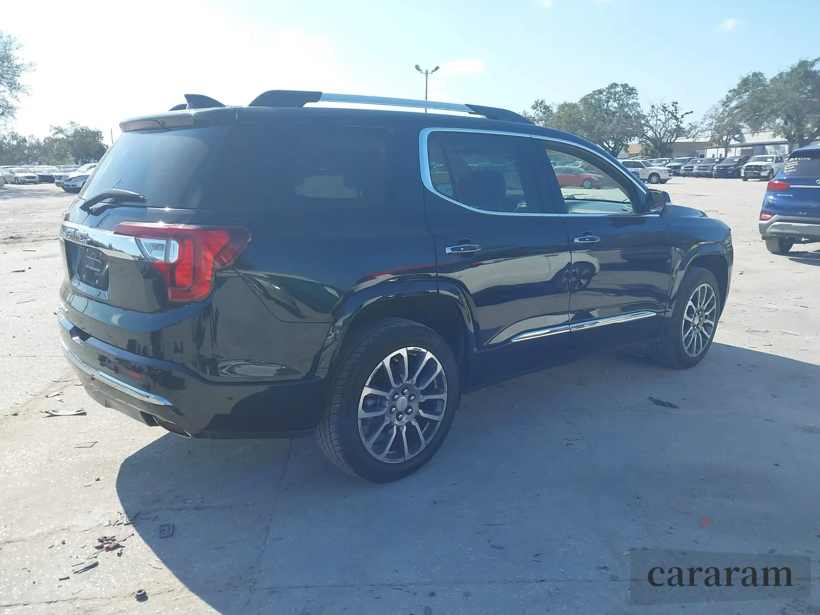 2021 GMC Acadia Denali