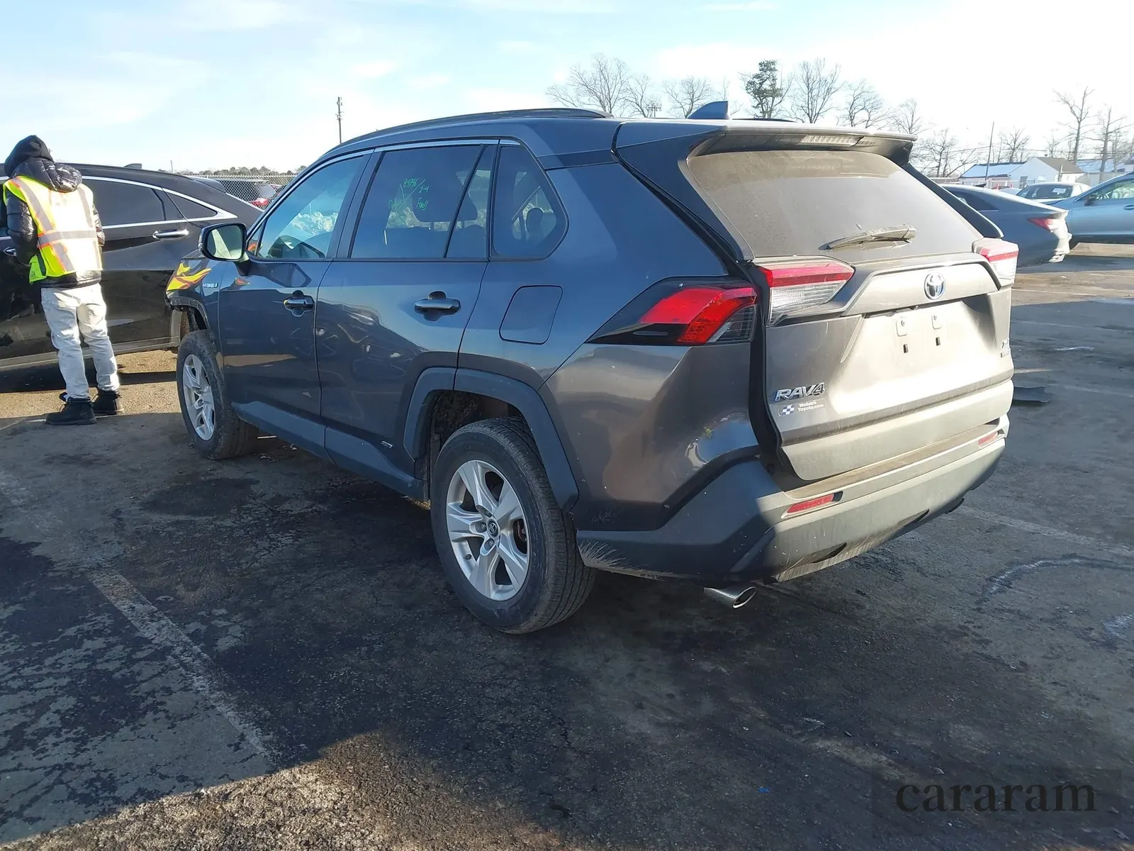 2019 Toyota RAV4 Hybrid XLE