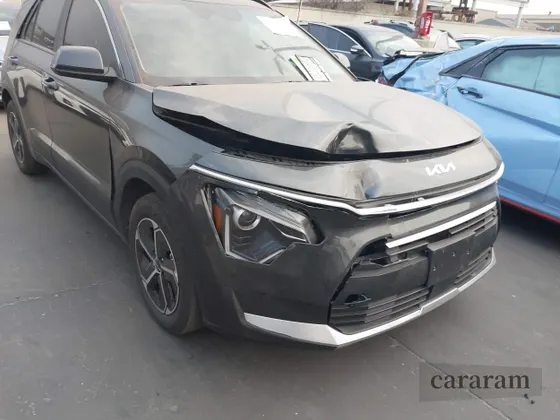 2024 Kia Niro EX