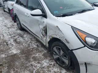 2019 Kia Niro LX