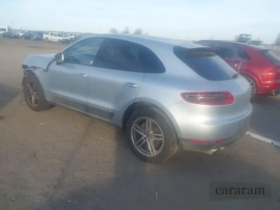 2015 Porsche Macan S