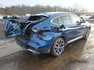 2022 BMW X4 xDrive30i