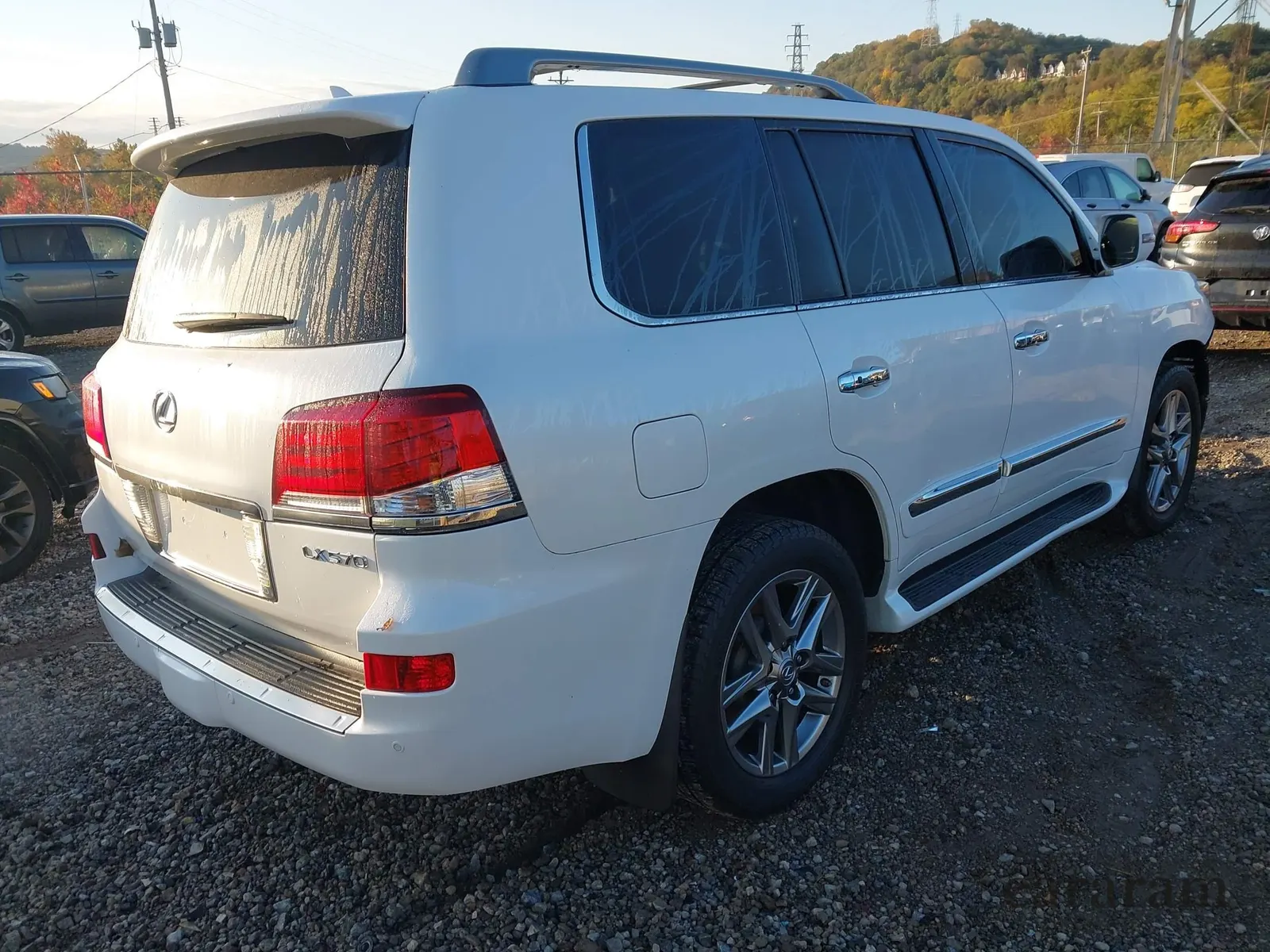 2014 Lexus LX 570