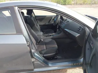 2012 Mazda 3 i Touring