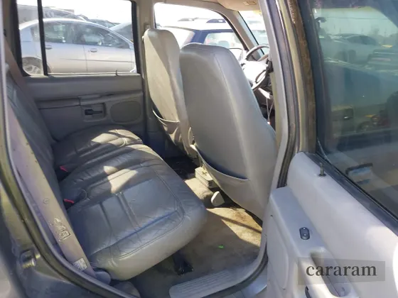 1999 Ford Explorer XLT