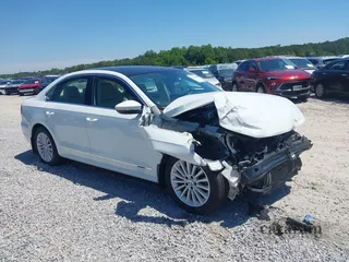 2017 Volkswagen Passat SE