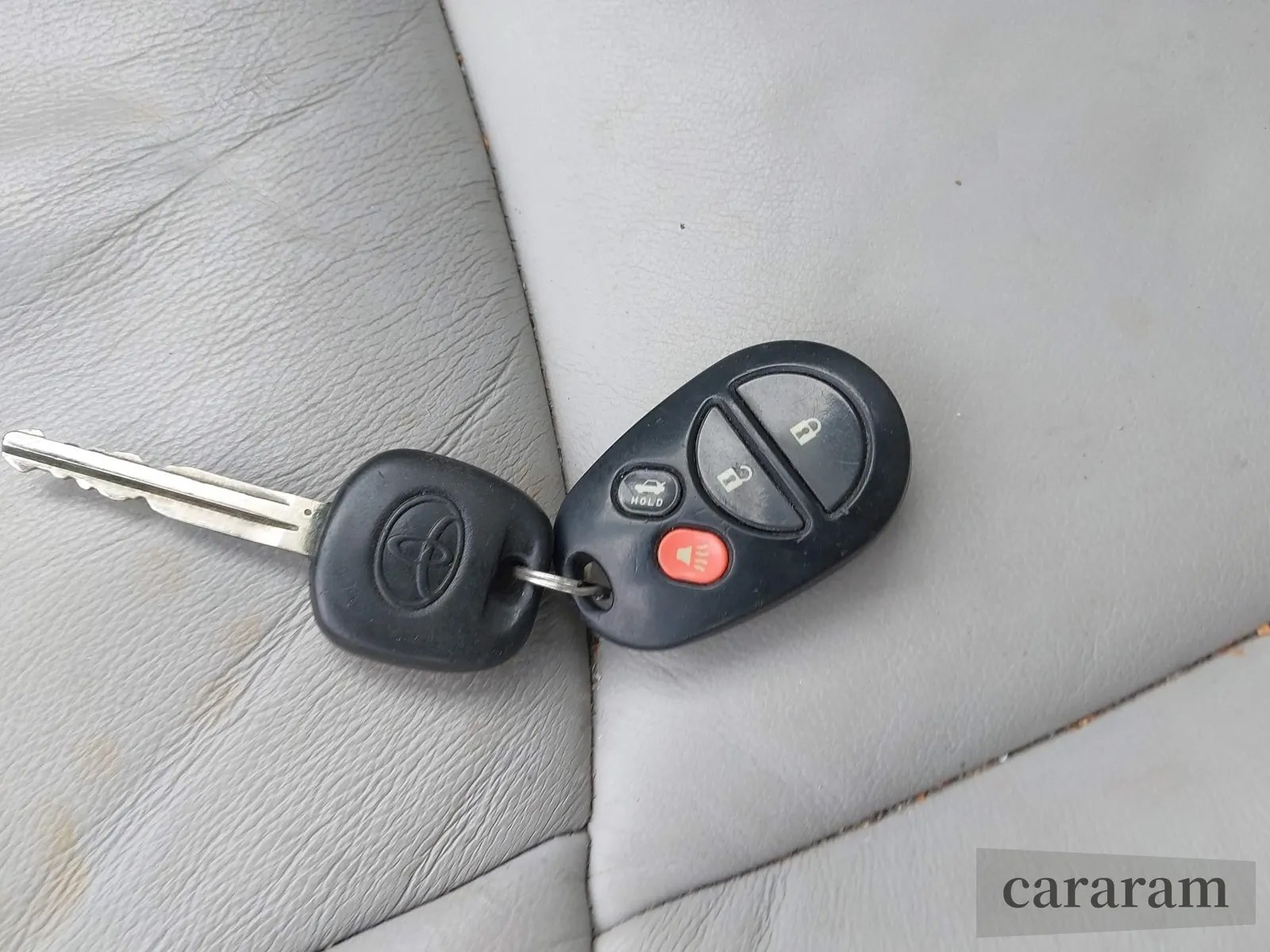 2005 Toyota Avalon XLS