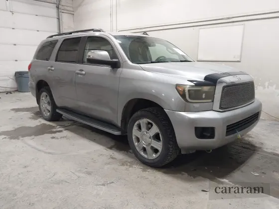 2009 Toyota Sequoia SR5
