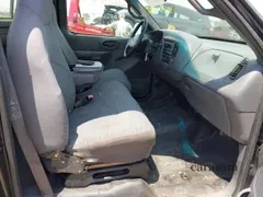 2000 Ford F-150 XL