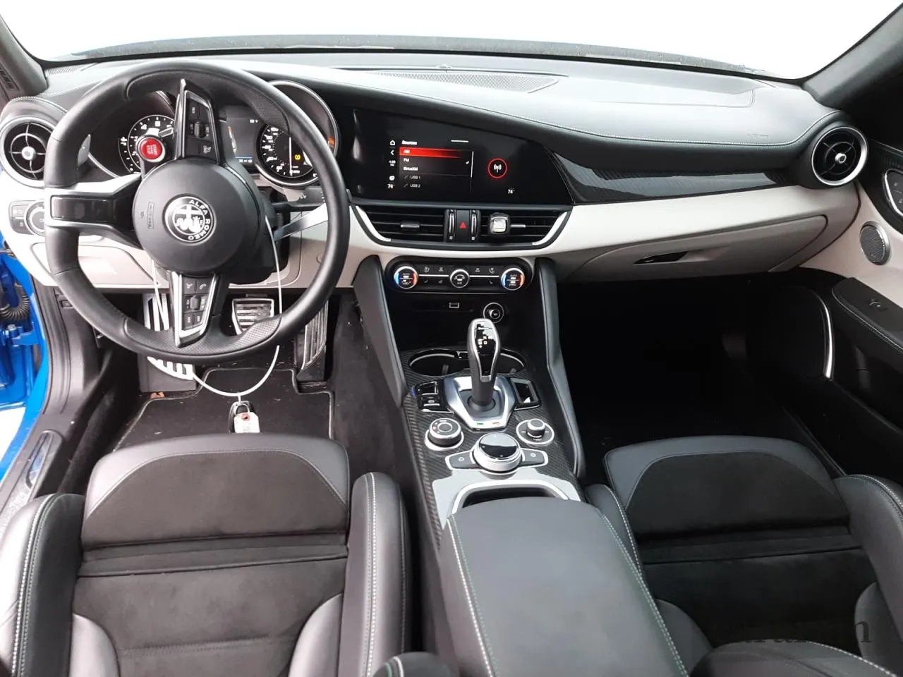 2020 Alfa Romeo Giulia Quadrifoglio