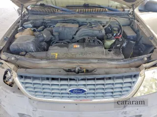 2002 Ford Explorer XLS