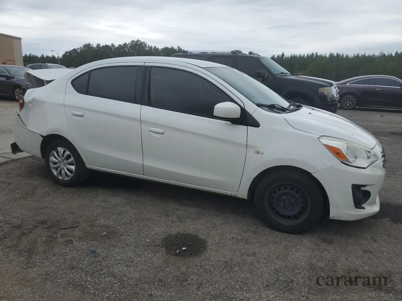 2018 Mitsubishi Mirage ES
