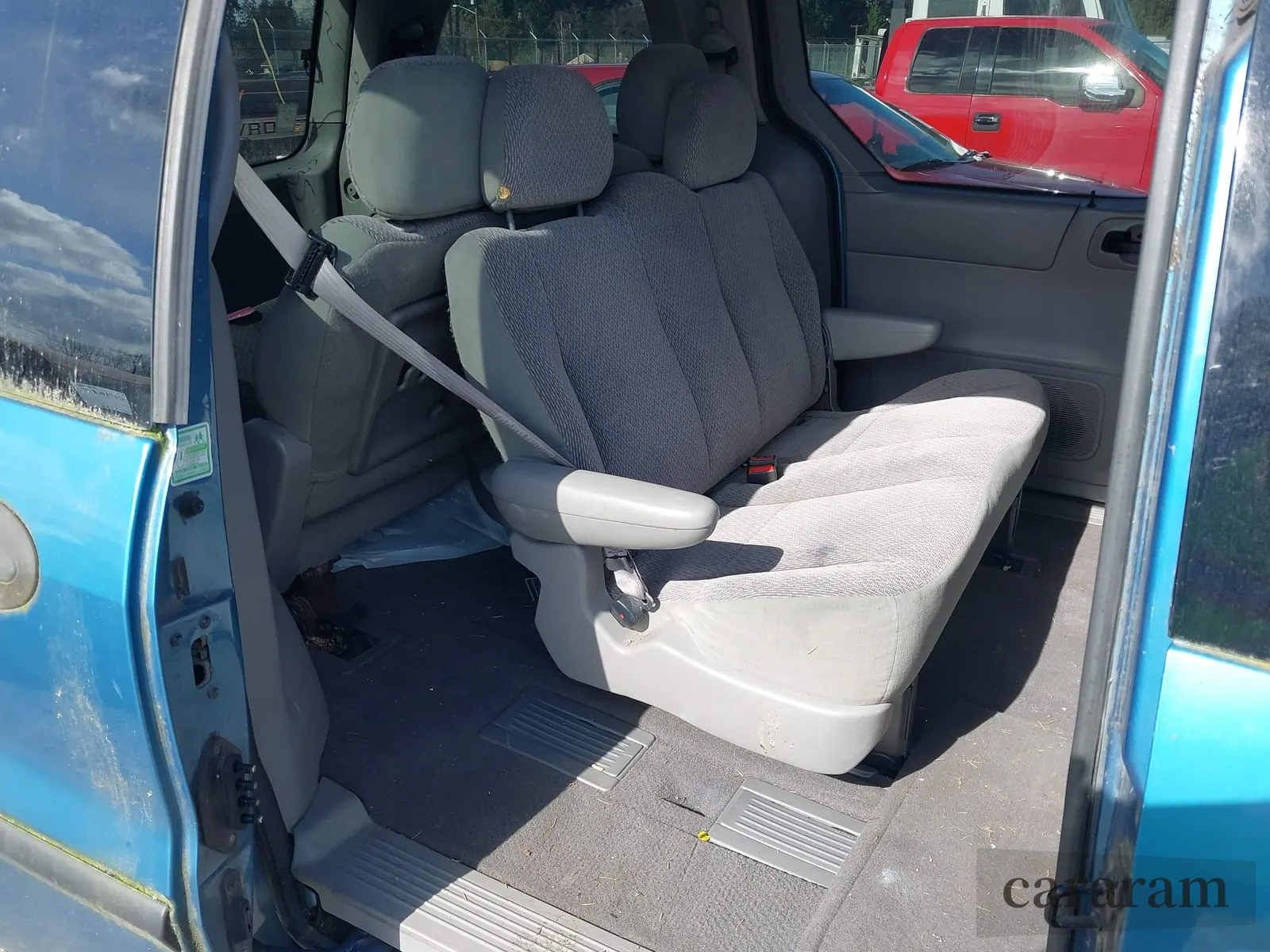 2003 Ford Windstar