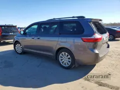 2015 Toyota Sienna XLE Premium