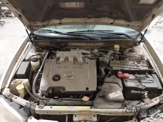 2003 Nissan Maxima SE