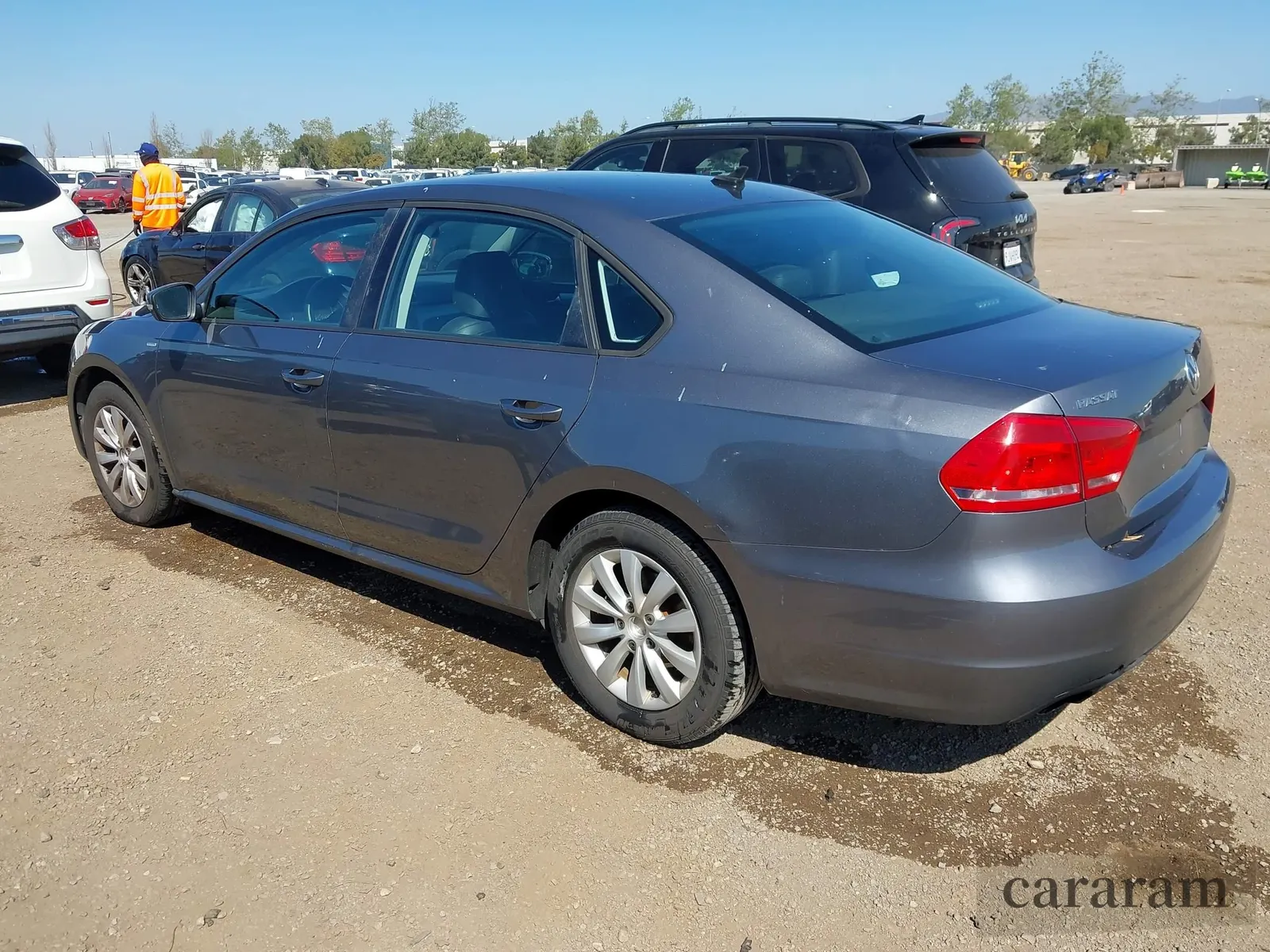 2014 Volkswagen Passat S