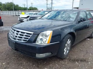 2011 Cadillac DTS Luxury Collection