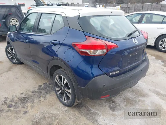 2020 Nissan Kicks SV