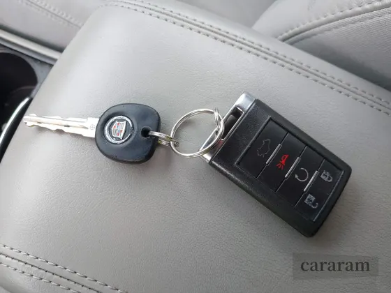 2011 Cadillac DTS Luxury Collection