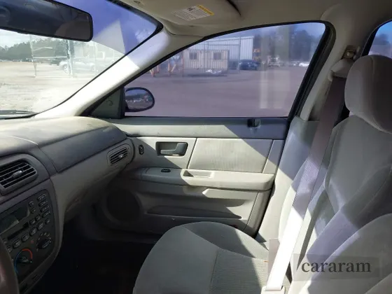 2005 Ford Taurus SE