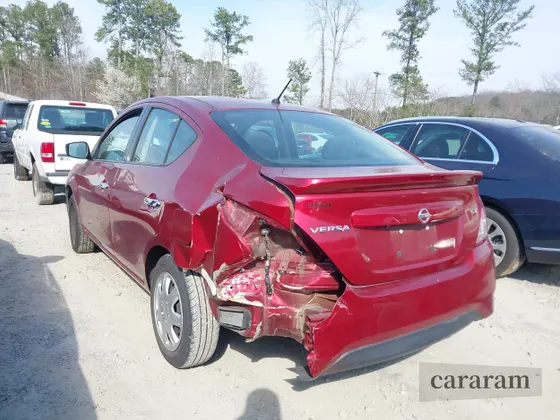 2019 Nissan Versa SV
