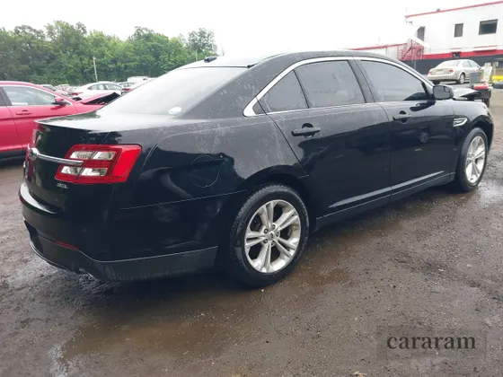 2016 Ford Taurus SEL
