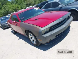 2009 Dodge Challenger SE