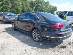 2017 Volkswagen Passat R-Line