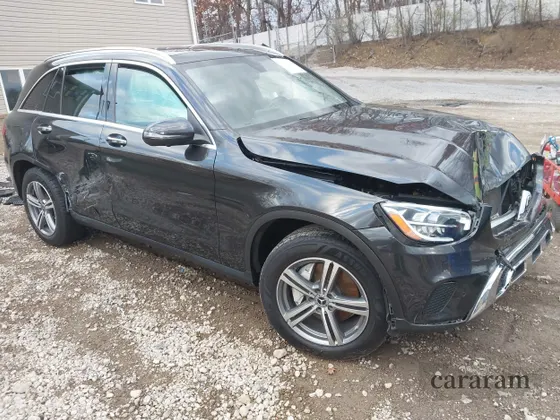 2021 Mercedes-Benz GLC 300