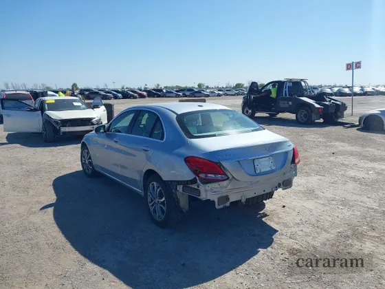 2016 Mercedes-Benz C 300