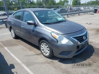 2018 Nissan Versa S Plus