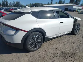 2022 Kia EV6 Light
