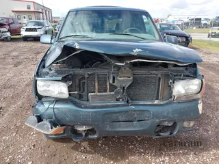 2000 GMC Denali