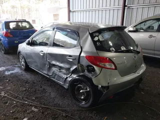 2013 Mazda 2 Sport