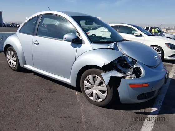 2010 Volkswagen Beetle
