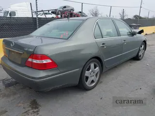 2005 Lexus LS 430