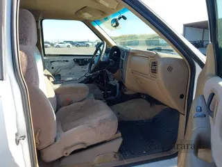 2001 GMC Sonoma SLS 1SG
