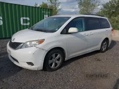 2014 Toyota Sienna LE AAS