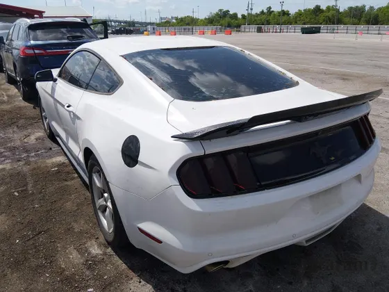 2017 Ford Mustang V6