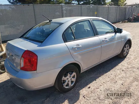 2011 Hyundai Accent GLS