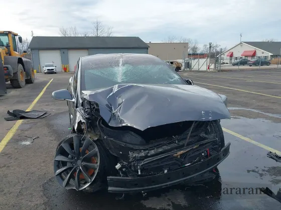 2020 Tesla Model X Long Range