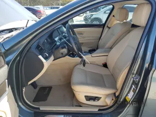 2012 BMW 5 Series 528i