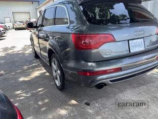 2012 Audi Q7 S line