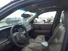 2003 Ford Crown Victoria LX