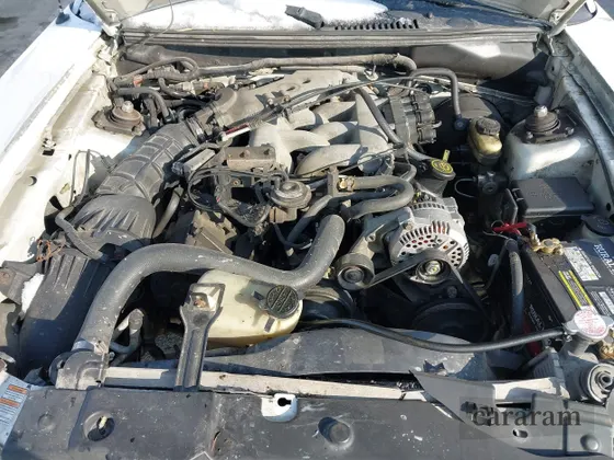 2000 Ford Mustang