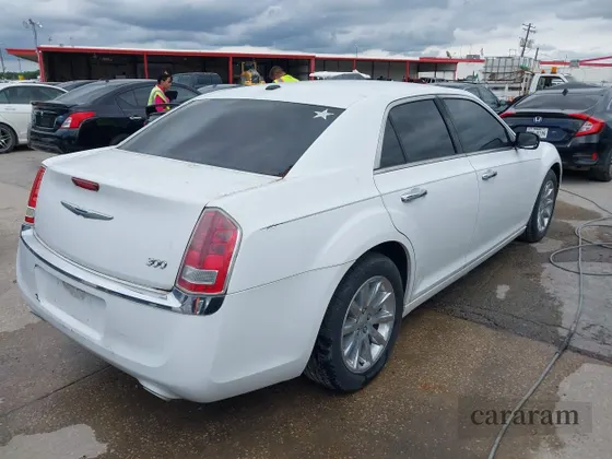 2012 Chrysler 300 Limited