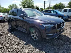 2016 Volvo XC90 T5 Momentum