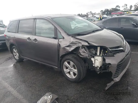 2020 Toyota Sienna L